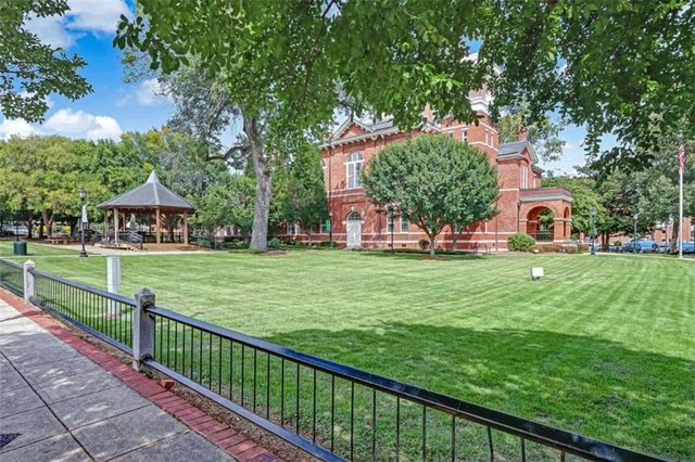 1492 Sir Knights Way, Lawrenceville, GA 30045