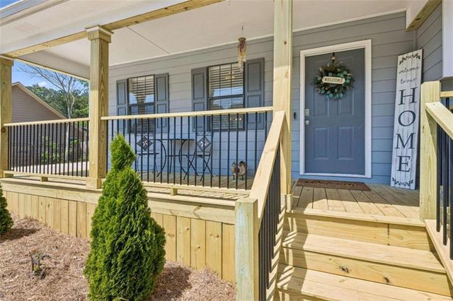 1492 Sir Knights Way, Lawrenceville, GA 30045