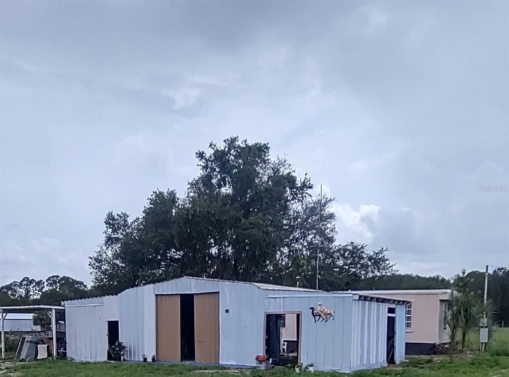 17936 SE 95TH STREET ROAD, Ocklawaha, FL 32179
