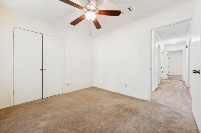 3544 Esplendor Avenue, Irving, TX 75062