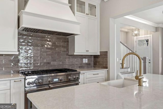 1033 Crossroad Trail, Milton, GA 30004