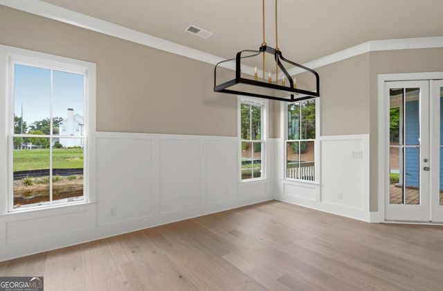 1033 Crossroad Trail, Milton, GA 30004