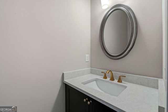 1033 Crossroad Trail, Milton, GA 30004