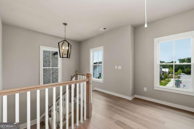 1033 Crossroad Trail, Milton, GA 30004