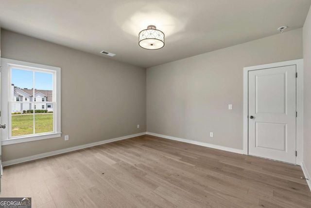 1033 Crossroad Trail, Milton, GA 30004