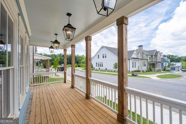 1033 Crossroad Trail, Milton, GA 30004
