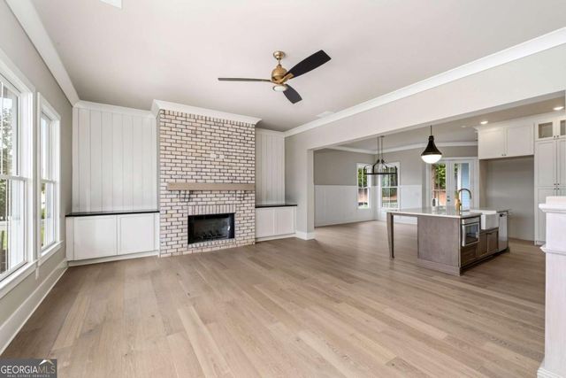 1033 Crossroad Trail, Milton, GA 30004