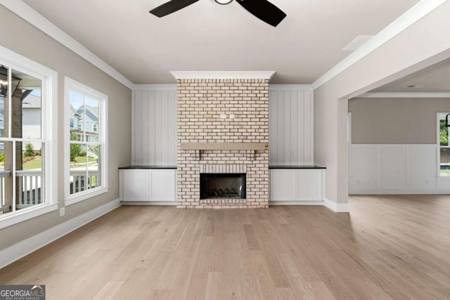 1033 Crossroad Trail, Milton, GA 30004