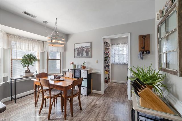 905 Thistle CT, Chesapeake, VA 23322