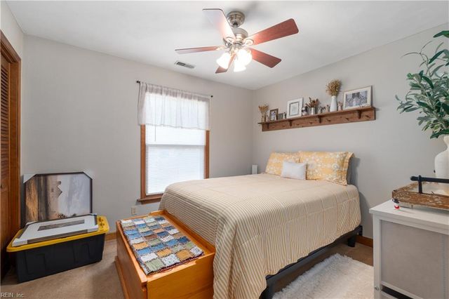 905 Thistle CT, Chesapeake, VA 23322