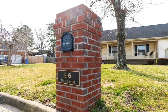 905 Thistle CT, Chesapeake, VA 23322