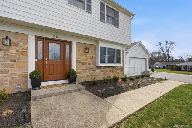 33 Tulip Hill Lane, South Setauket, NY 11720