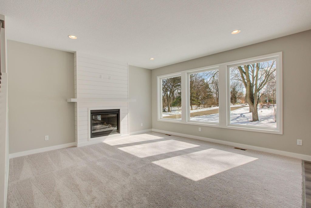22508 Thrush Street, Oak Grove, MN 55005 — photo 5