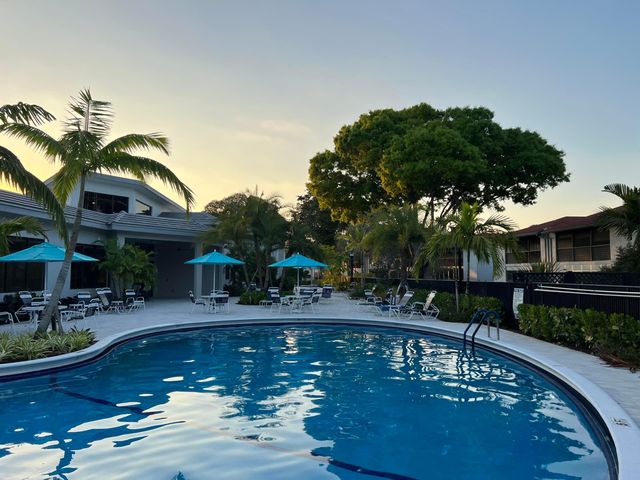 14701 Cumberland Drive 2080, Delray Beach, FL 33446