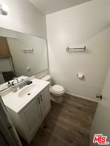 4924 Mcconnell Avenue, Los Angeles, CA 90066