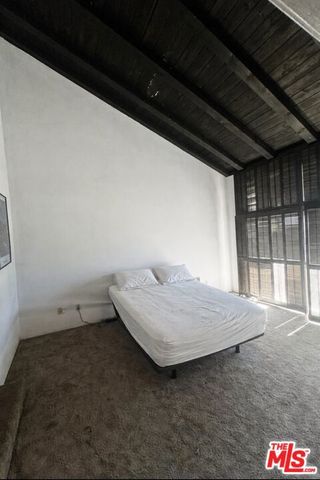 4924 Mcconnell Avenue, Los Angeles, CA 90066