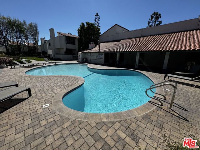 4924 Mcconnell Avenue, Los Angeles, CA 90066