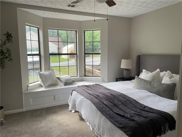 1068 Travelers Trail NW, Kennesaw, GA 30144
