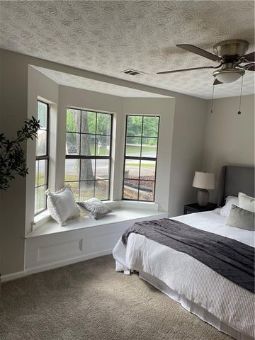 1068 Travelers Trail NW, Kennesaw, GA 30144