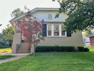 1039 Curran Avenue, Kirkwood, MO 63122