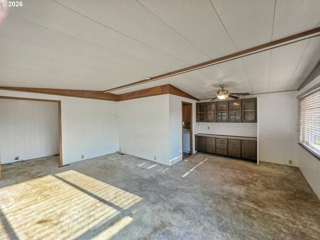 15411 Se MILL PLAIN Blvd C7, Vancouver, WA 98684