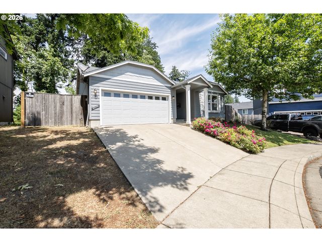 4950 GLACIER Dr, Springfield, OR 97478