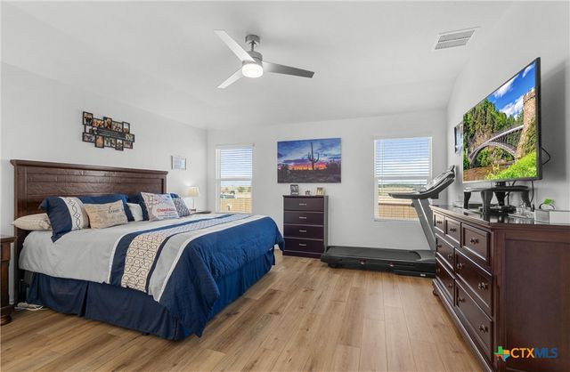 108 The Ugly Way, Jarrell, TX 76537