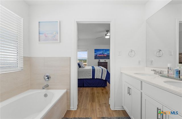 108 The Ugly Way, Jarrell, TX 76537