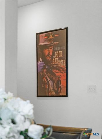 108 The Ugly Way, Jarrell, TX 76537