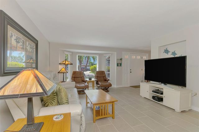 201 LYONS BAY ROAD, Nokomis, FL 34275