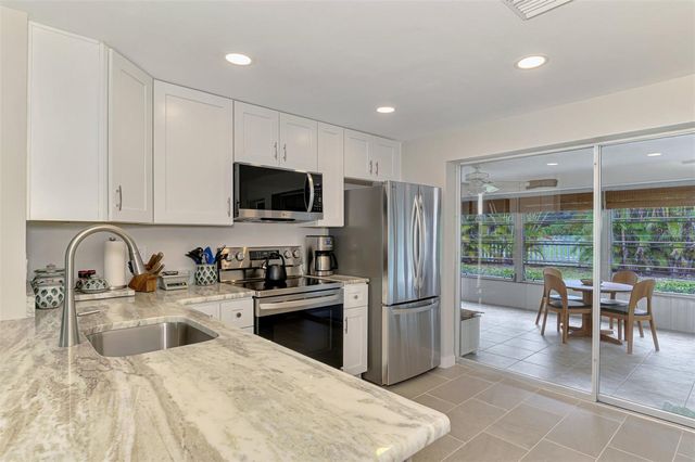 201 LYONS BAY ROAD, Nokomis, FL 34275
