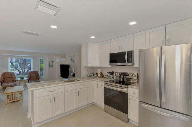 201 LYONS BAY ROAD, Nokomis, FL 34275