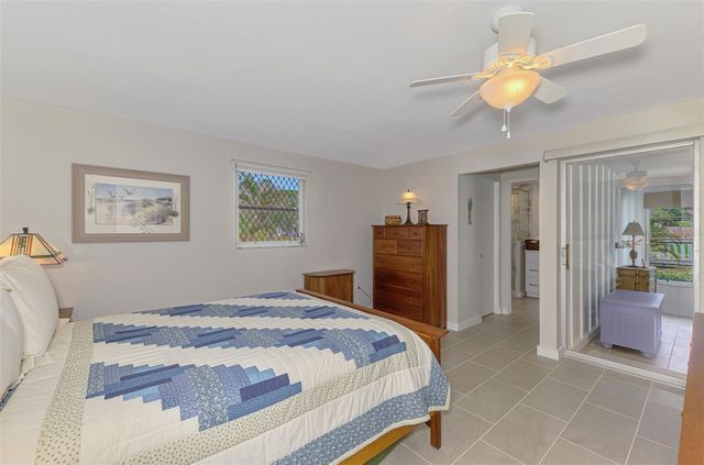 201 LYONS BAY ROAD, Nokomis, FL 34275