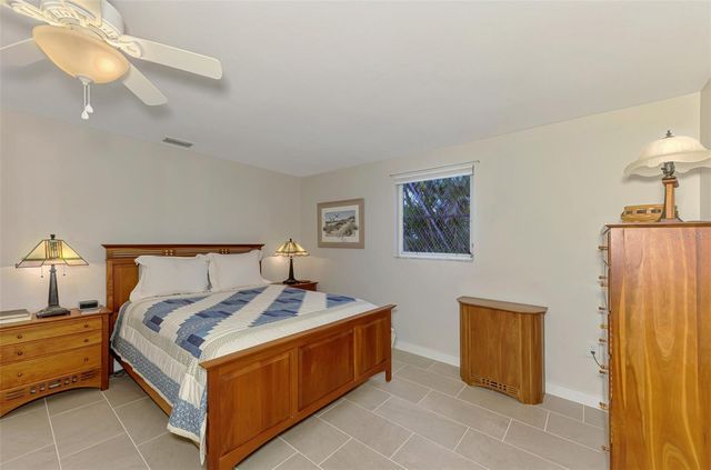 201 LYONS BAY ROAD, Nokomis, FL 34275