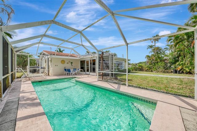 201 LYONS BAY ROAD, Nokomis, FL 34275