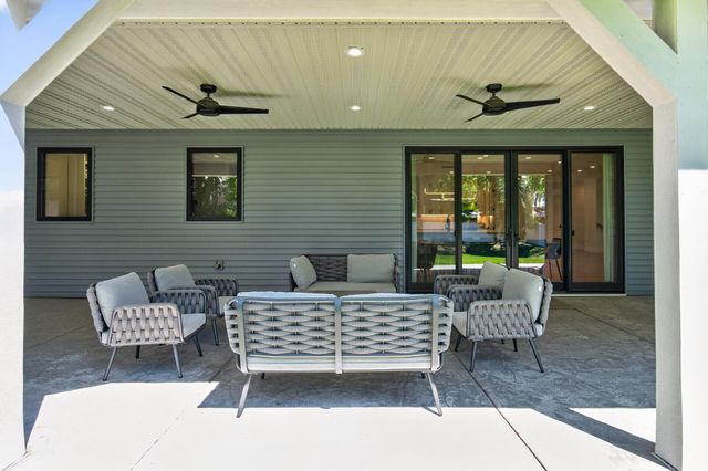 5717 W 68th Street, Edina, MN 55439