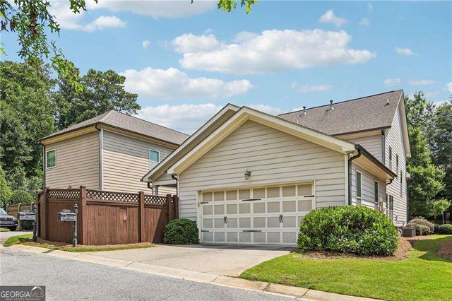 3534 S Sherwood Road SE, Smyrna, GA 30082