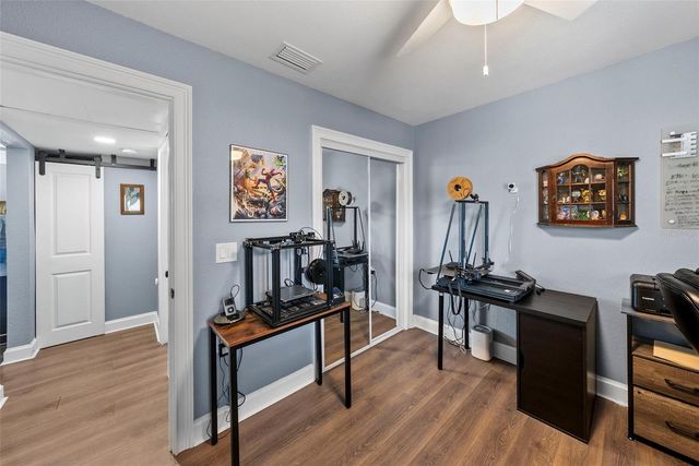 824 61ST AVENUE NE, St Petersburg, FL 33703