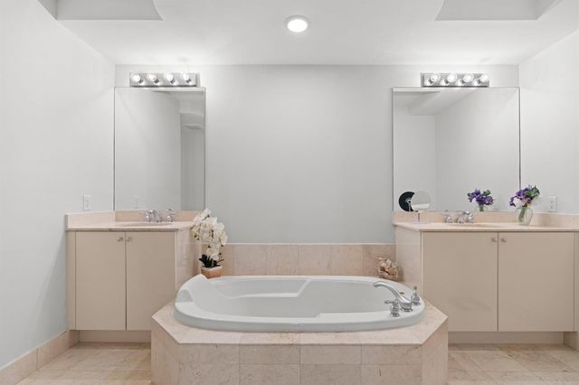 801 S Olive Avenue 1417, West Palm Beach, FL 33401
