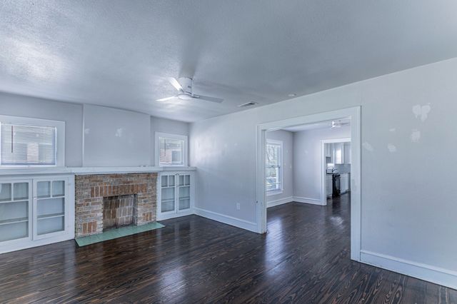 2914 E Edmond, Waco, TX 76707