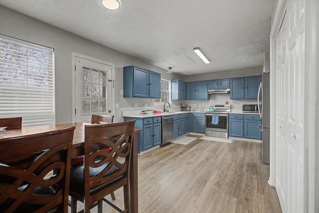 2537 Oak Forest Dr, Antioch, TN 37013