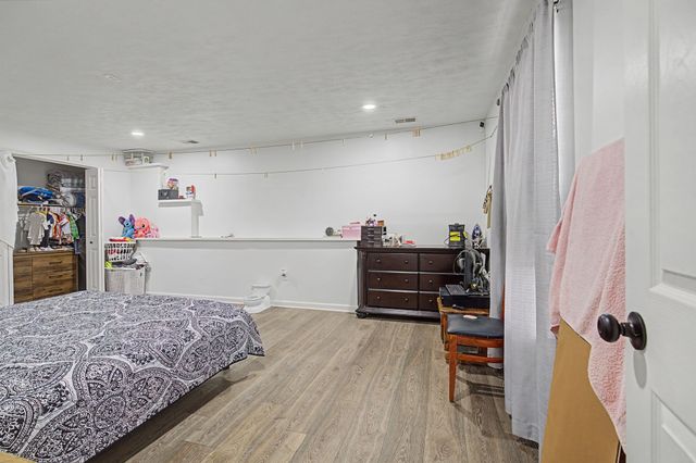 2537 Oak Forest Dr, Antioch, TN 37013