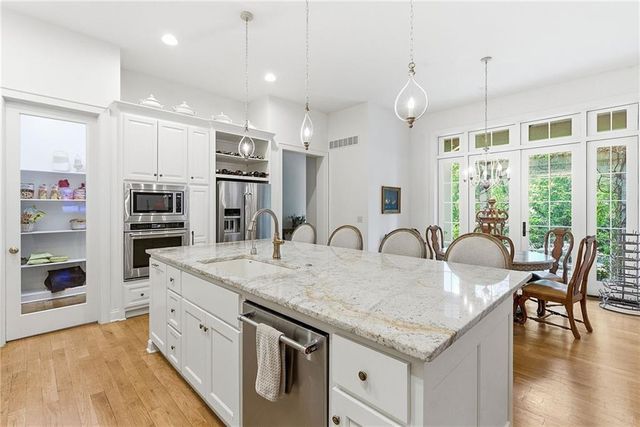 9320 Rosewood Drive, Prairie Village, KS 66207
