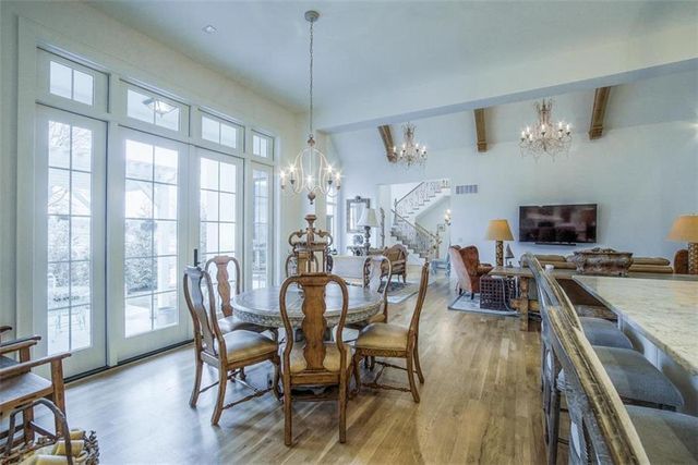 9320 Rosewood Drive, Prairie Village, KS 66207