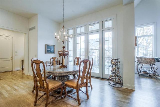 9320 Rosewood Drive, Prairie Village, KS 66207