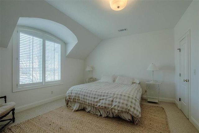 9320 Rosewood Drive, Prairie Village, KS 66207