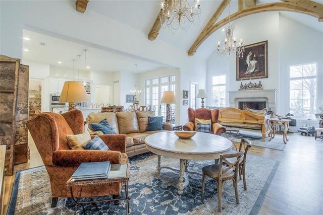 9320 Rosewood Drive, Prairie Village, KS 66207