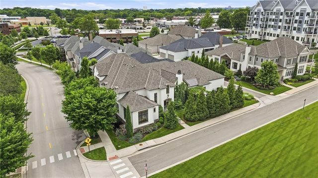 9320 Rosewood Drive, Prairie Village, KS 66207