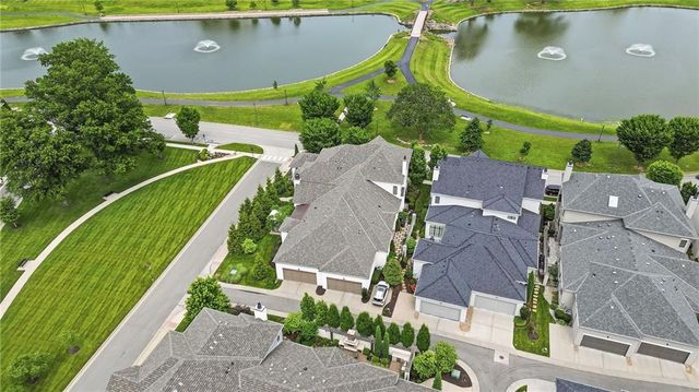 9320 Rosewood Drive, Prairie Village, KS 66207