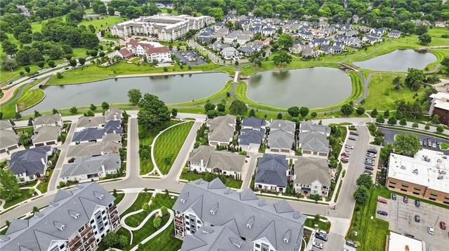 9320 Rosewood Drive, Prairie Village, KS 66207
